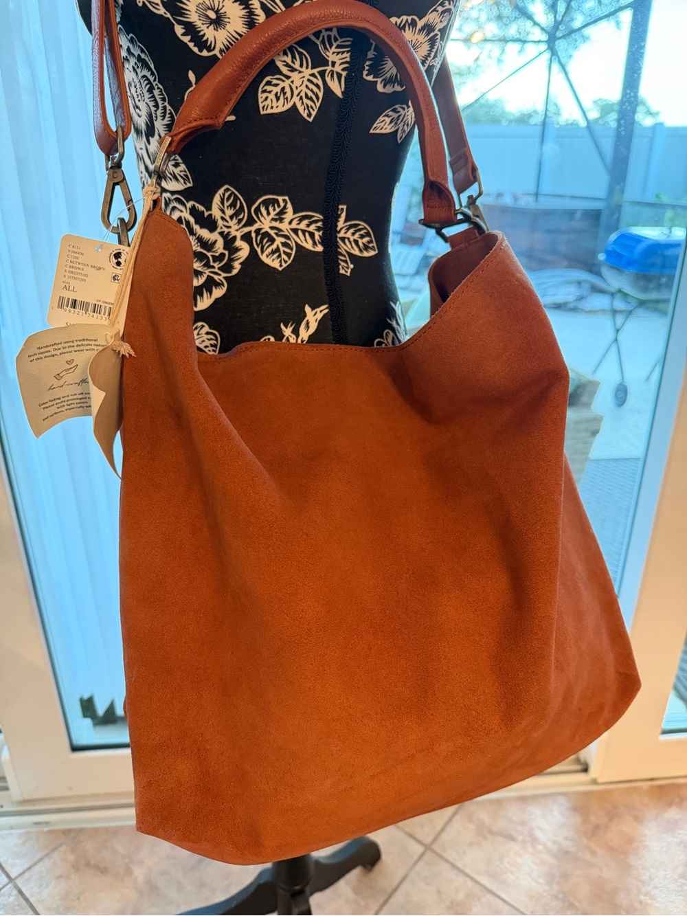Free People Suzie Suede Slouchy Tote Bag Brown Leather NWT - Picture 8 of 13